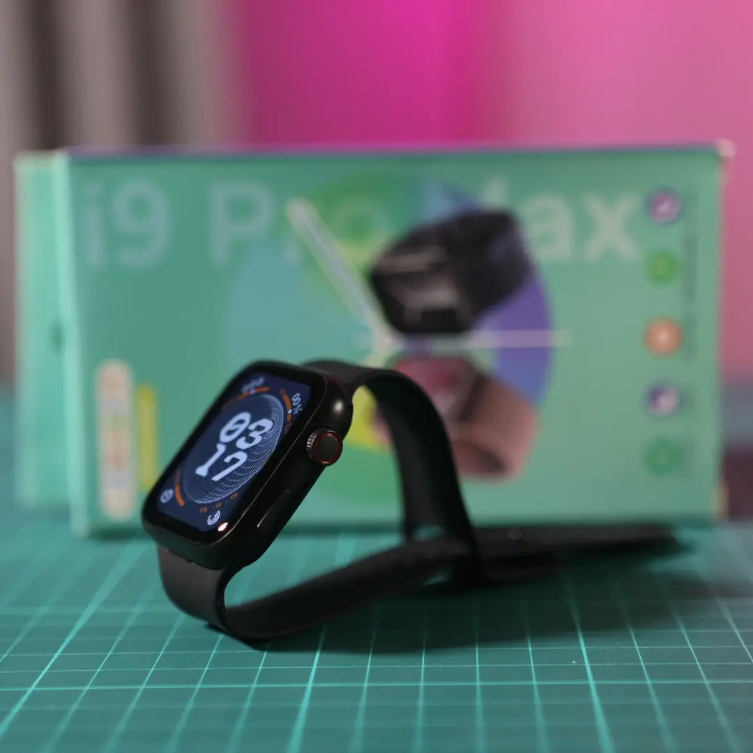 Laxasfit i9 Pro Max Smart Watch